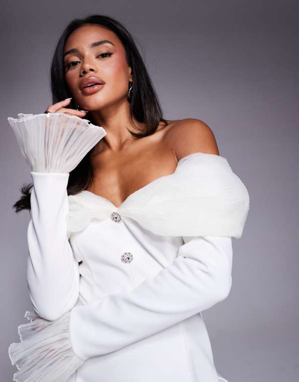 ASOS LUXE オフショルダー テーラード ミニドレス（プリーツオーガンザ、アイボリー） ワンピース レディース 女性 インポートブランド 小さいサイズから大きいサイズまで