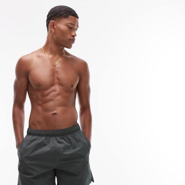 ARKET スイムショーツ ダークグリーン 水着 メンズ 男性 インポートブランド 小さいサイズから大きいサ..