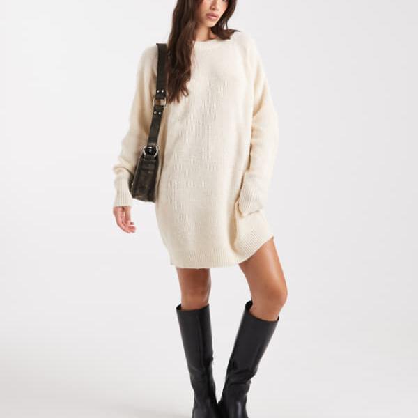 ミスセルフリッジ Miss Selfridge ミスセルフリッジのクルーネックニットミニドレス（クリーム色） ワンピース レディース 女性 インポートブランド 小さいサイズから大きいサイズまで