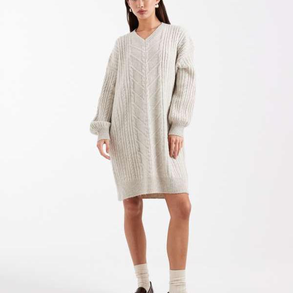 フレンチコネクション French Connection フレンチコネクションのケーブルニットのミニジャンパードレス（ペブル） ワンピース レディース 女性 インポートブランド 小さいサイズから大きいサイズまで