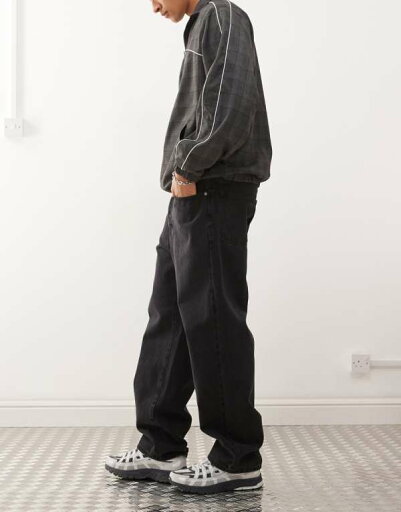 オベイ Obey Obeyのクラシックなバギージーンズ(色褪せたブラック) パンツ ボトム メンズ 男性 インポートブランド 小さいサイズから大きいサイズまで