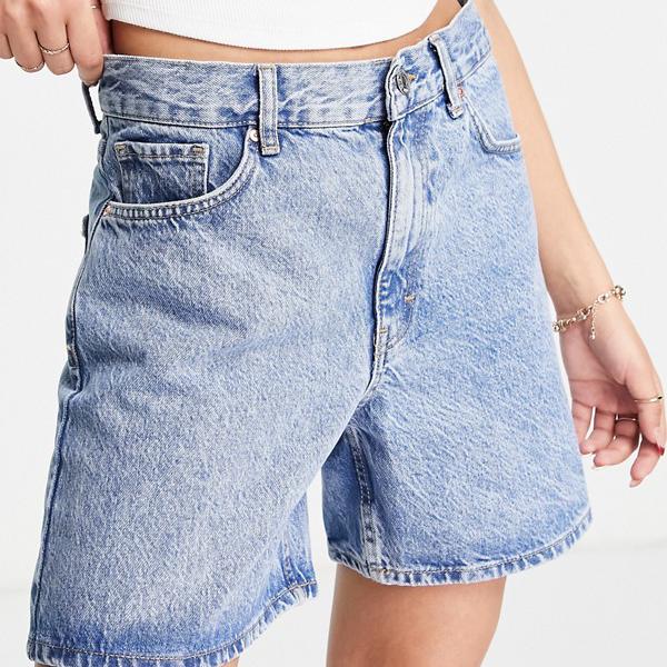 マンゴ MANGO Mango ミッドブルーのマンゴーロングラインバミューダデニムショーツ パンツ ボトム レディース 女性 インポートブランド 小さいサイズから大きいサイズまでのサムネイル