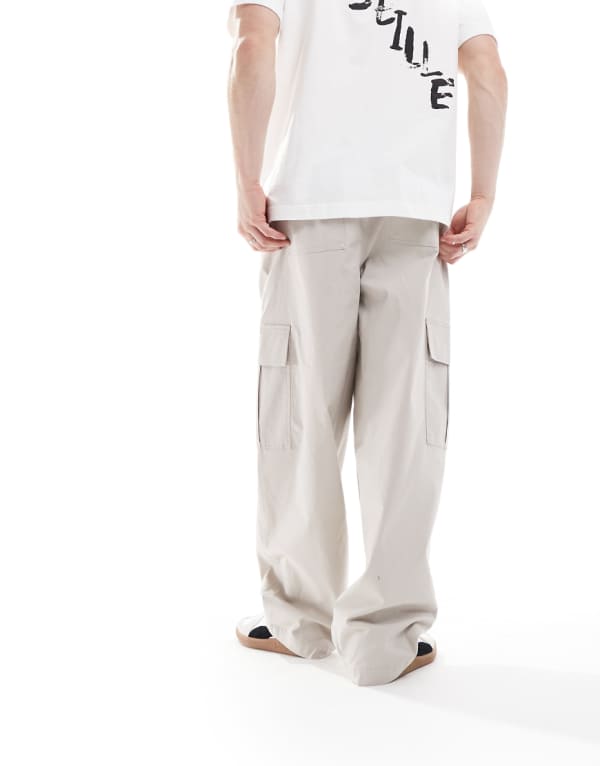 エイソス ASOS asos ASOS DESIGN グレーの伸縮性ウエストのスーパーバギーカーゴパンツ パンツ ボトム メンズ 男性 インポートブランド 小さいサイズから大きいサイズまで