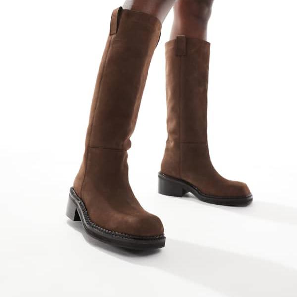 Schuh シュー ドリア スクエアトゥ チャンキー ライディングブーツ（ヌバックスエード） 靴 レディース..