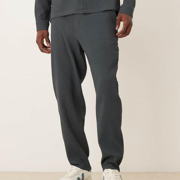 エイソス ASOS asos ASOS DESIGN コーデュロイ プリーツ テーパード トラウザーズ（グレー） パンツ ボトム メンズ 男性 インポートブランド 小さいサイズから大きいサイズまで