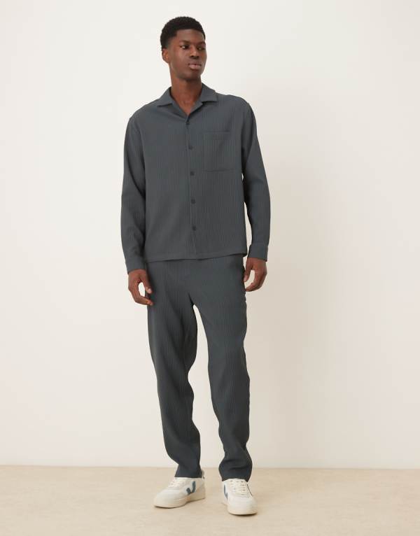 エイソス ASOS asos ASOS DESIGN コーデュロイ プリーツ テーパード トラウザーズ（グレー） パンツ ボトム メンズ 男性 インポートブランド 小さいサイズから大きいサイズまで