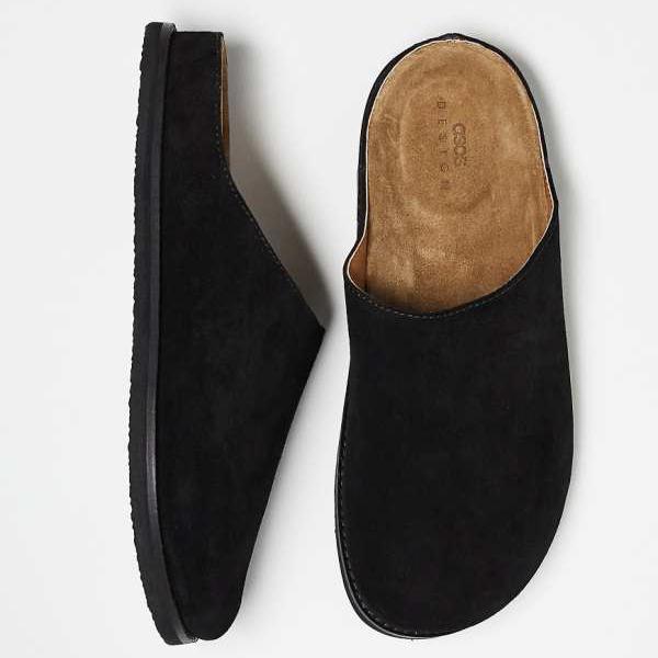 エイソス ASOS asos ASOS DESIGNのブラックスエードのミュールクロッグサンダル 靴 メンズ 男性 インポートブランド 小さいサイズから大きいサイズまで