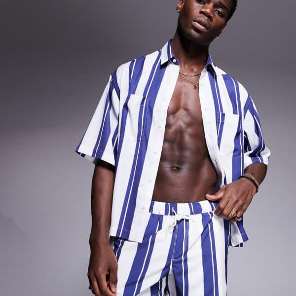 エイソス ASOS asos ASOS DESIGN コーディネート スイムショーツ ショート丈 ブルーストライプ 水着 メンズ 男性 インポートブランド 小さいサイズから大きいサイズまで