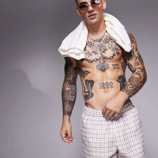 エイソス ASOS asos ASOS DESIGNのチェック柄ショート丈スイムショーツ 水着 メンズ 男性 インポートブランド 小さいサイズから大きいサイズまで エイソス ASOS asos ASOS DESIGNのチェック柄ショート丈スイムショーツ 水着 メンズ 男性 インポートブランド 小さいサイズから大きいサイズまで