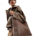 グラマラス Glamorous ダークブラウンのグラマラスなスラウチショルダートートバッグ 鞄 レディース 女性 インポートブランド