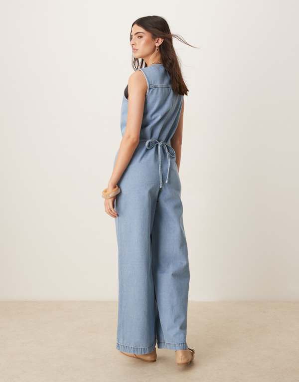 エイソス ASOS asos ASOS DESIGN デニム ノースリーブ ジャンプスーツ（タイバック、ライトウォッシュブルー） オールインワン レディース 女性 インポートブランド 小さいサイズから大きいサイズまで