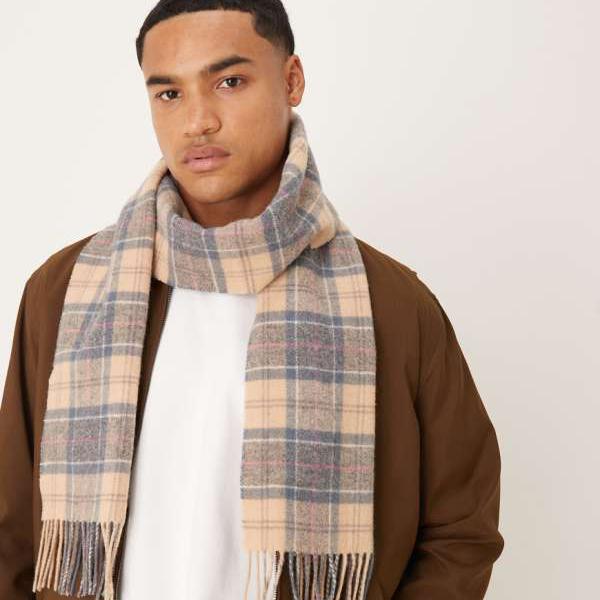 バブアーインターナショナル Barbour バブアー ドレスに合わせられたバブアー タータン ラムズウール ..