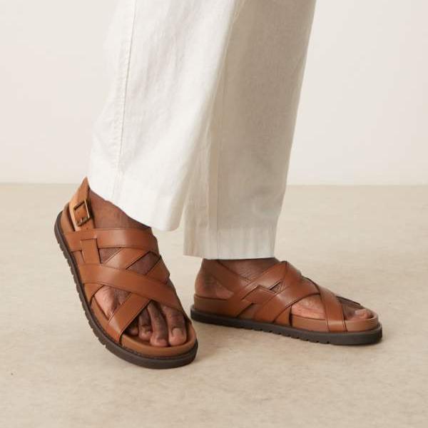 エイソス ASOS asos ASOS DESIGN クロスオーバーストラップサンダル（タンレザー）
