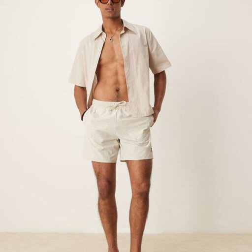 ライルアンドスコット Lyle & Scott ライル&スコット スイムショーツ(ベージュ) 水着 メンズ 男性 インポートブランド 小さいサイズから大きいサイズまで ライルアンドスコット Lyle & Scott ライル&スコット スイムショーツ(ベージュ) 水着 メンズ 男性 インポートブランド 小さいサイズから大きいサイズまで