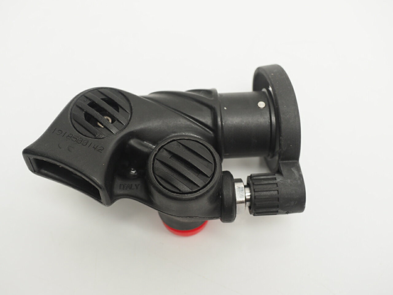 SCUBAPRO �����塼�Хץ� B.P.I. �Х�󥹥ѥ����ե졼���� [21.600.100]