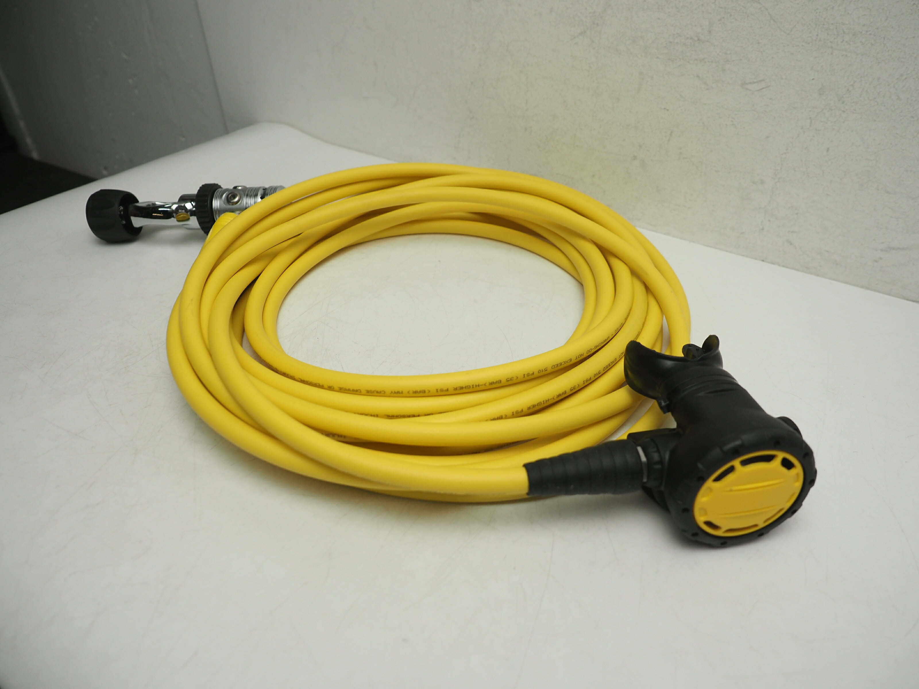 フーカーレギュレターセット ホース：10m ゲージ ゲージ付 [LRS-HOK-1000] レギュレーター 潜水作業 船底作業 ボートの手入れ[RYY1-N55883]