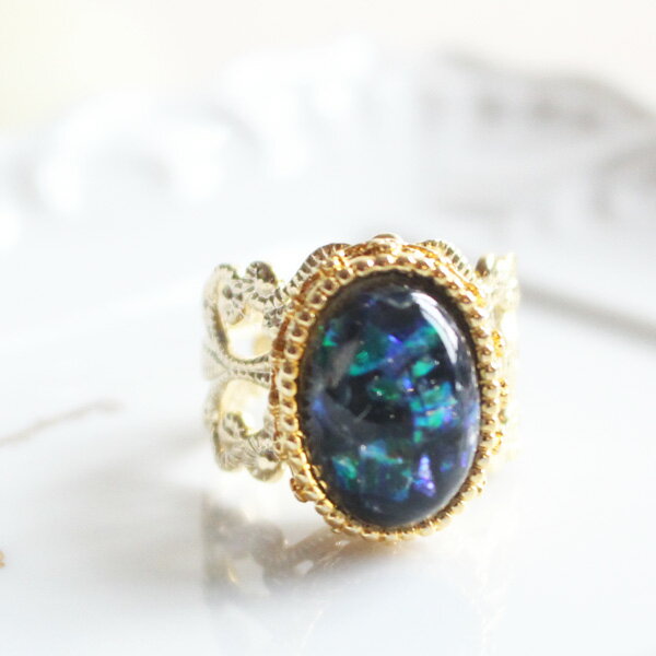 ネイビーブルーカボションロイヤルフレームオーバル透かしリング【日本製】【フリーサイズ指輪】