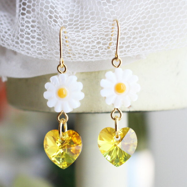 【リニューアル再販】シェルデイジージルコニアドロップピアス/イヤリング【日本製】