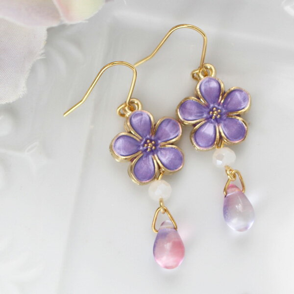 スミレ/ジャスミンのピアス/イヤリング【日本製】