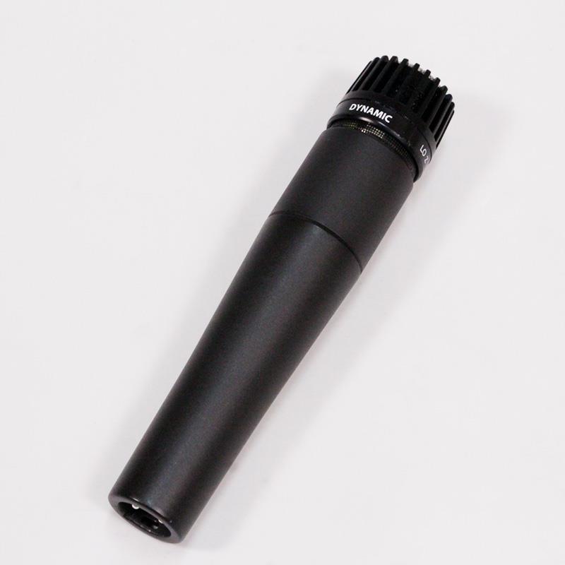 Rakuten - SHURE USED 中古 SM57 (シュア)(定番ダイナミックマイク)(楽器・ギターレコーディング定番) レコーディング マイク