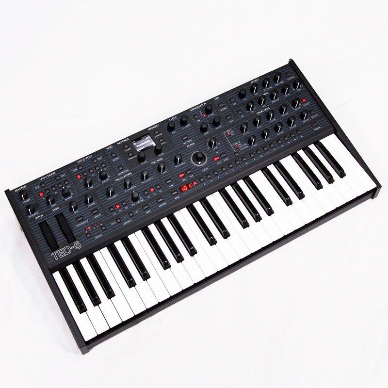 Oberheim [신악기 응원 세일][전시 교체 특가품]TEO-5 오버하임*대금 상환 불가 신디사이저·전자 악기 신디사이저