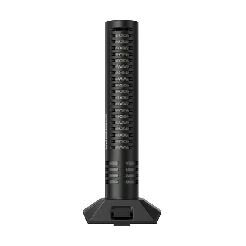 楽器種別：新品ZOOM/新品 商品一覧＞＞レコーディング【5，000円〜20，000円】 商品一覧＞＞レコーダー・プレイヤー/周辺機器・アクセサリ/ZOOM 商品一覧＞＞1998年開店 渋谷発・国内最大級DJ機器専門店です！ZOOM SSH-6e (ズーム)(ステレオショットガンマイク)(H6essential用) レコーディング レコーダー・プレイヤー商品説明★狙って録れる、32bitフロート対応のステレオショットガンマイク『SSH-6e』は、ハンディレコーダー『H6essential』に装着できる、超指向性ステレオショットガンマイク・カプセルです。広大なダイナミックレンジを実現するデュアルADコンバータと32bitフロートオーディオの組み合わせにより、ゲイン調整不要であらゆる音源を歪みなく収音できます。センターの音を拾う超指向性のショットガンマイク（Mid）と、左右の音を拾う双指向性マイク（Side）を組み合わせたMSステレオ方式を採用し、Sideマイクの入力レベルを調節することで、ステレオ幅を自在に変えることができます。■環境音を後からミックス「MS-RAW」モードで録音すれば、録音後にステレオ幅を調節することも可能。ショットガンマイクで特定の音を狙い、後から必要に応じてSideマイクで拾った環境音を混ぜることができます。例えば映画／ビデオ／ニュース取材などのアプリケーションでは、役者やレポーターの声をクリアに収録しながら、ポストプロダクション時に周囲の環境音をミックスして現場の臨場感をプラスすることができます。逆に、周囲の環境音がノイジーな場合はSideマイクのレベルを下げて、セリフやナレーションを聞きとりやすくすることも可能。録り直しのきかないプロの現場でも、状況に応じたフレキシブルな対応が可能です。業務レベルの風防性能を誇るヘアリーウィンドスクリーンも付属しています。■32bitフロートオーディオに対応『SSH-6e』は、ZOOM独自のマイクカプセル交換システム 3.0を採用。広大なダイナミックレンジを実現するデュアルADコンバータと32bitフロートオーディオの組み合わせにより、ゲイン調整不要であらゆる音源を歪みなく収音できます。新しいコネクタは、より安定した接続を実現します。【SSH-6eの主な特長】◎32bitフロートオーディオ対応の、ステレオショットガンマイク・カプセル◎ゲイン調整不要であらゆる音源を歪みなく収音◎超指向性のMidマイクと双指向性のSideマイクを組み合わせたMSステレオ 方式◎レコーダーのサイドレベル（Side マイクレベル）を調節して、左右の音の広がりを変更可能◎風雑音を防いでクリアな収音を可能にする、専用ヘアリーウィンドスクリーン『WSU-2』付属◎寸法 ：53.2 mm (W) × 138.6 mm (D) × 38.1 mm (H)◎質量：43 g◎対応機種：H6essential◎同梱品：SSH-6e ステレオショットガンマイク・カプセル　　　　　WSU-2 ヘアリーウィンドスクリーンイケベカテゴリ_レコーディング_レコーダー・プレイヤー_周辺機器・アクセサリ_ZOOM_新品 SW_ZOOM_新品 JAN:4515260029914 登録日:2024/11/24 レコーダー ズーム