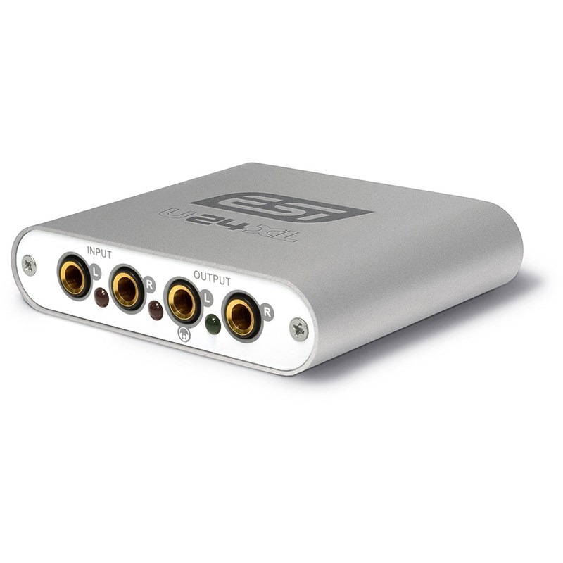 楽器種別：新品ESI/新品 商品一覧＞＞DTM【10，000円〜25，000円】 商品一覧＞＞オーディオインターフェイス/USB/ESI 商品一覧＞＞1998年開店 渋谷発・国内最大級DJ機器専門店です！ESI U24 XL DTM オーディオインターフェイス商品説明★24bit - 2 x 2 USBオーディオインターフェースU24 XLは、非常にコンパクトな2イン/2アウトの24bit USBオーディオインターフェースです。手のひらサイズのボディに、TRSバランス端子を採用したアナログ入出力端子に加え、コアキシャルとオプティカルのデジタル入出力端子を装備。多彩な入出力系統と高音質を誇ります。◎2イン/2アウト - 24bit USBオーディオインターフェース◎TRSアナログ入出力端子◎オプティカルとコアキシャル端子を備えたS/PDIF入出力端子◎専用コントロールパネルで、デジタル出力フォーマットをAES/EBUに切替可能◎24bit AD/DAコンバーター◎リアルタイム・インプット・モニタリング◎USBバスパワー駆動◎Windows XP〜10（低レーテンシー・ASIO 2.0対応）◎macOS 10.4以上（CoreAudio対応、ドライバーインストール不要）◎サイズ：10 x 9cm◎重量：185g■仕様◎USBコントローラー・USB2.0フルスピード / USBオーディオ Class1.0対応・I2Sコーデック・インターフェース、2in/2out、24-bit/48kHz・Built-in digital I/O（S/PDIF）・Built-in I2S input gain（12dB）・2 in / 2 out full duplex recording and playback◎アナログ出力・最大24-bit/48kHz・1/4″ phone jack（TRS）・ヘッドホン出力端子（Lチャンネル出力端子と共用）・Output Level（0dB）：最大6.9dBu◎アナログ入力・最大24-bit/48kHz・1/4″ phone jack（TRS）・Input Level（0dB）：+4.7dBu◎デジタル入出力・最大24-bit/48kHz・コアキシャル＆オプティカル・フォーマット：IEC-958 Consumer（S/PDIF）by default（専用コントロールパネルで、出力のみAES/EBUフォーマットに切替可能）◎サンプルレート・32、44.1、48kHz※最新の動作環境はメーカーサイトにてご確認の上、お求め下さい。イケベカテゴリ_DTM_オーディオインターフェイス_USB_ESI_新品 SW_ESI_新品 JAN:4534217738112 登録日:2020/01/28 インターフェイス インターフェース オーディオインターフェース オーディオインターフェイス サウンドカード