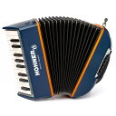 楽器種別：新品アコーディオン/Hohner 商品一覧＞＞アコーディオン【60，000円〜120，000円】 商品一覧＞＞1998年開店 渋谷発・国内最大級DJ機器専門店です！Hohner 【SALE】XSアコーディオン ピアノキー Dark Blue 【超小型・軽量アコーディオン！】 電子ピアノ・その他鍵盤楽器 アコーディオン商品説明HOHNER 超小型軽量アコーディオンが入荷しました！既存のアコーディオンとは一線を画した前衛的なデザイン！21鍵15ベースのため演奏できる楽曲は限られますが、小さなお子様から、ちょっとしたことで持ち運びされたい大人の方までポータブルなシチュエーションで活躍します！持ち運びも簡単な専用ギグバッグ付きです！台数限定入荷のお品物です！この機会に是非、お買い求めください！21鍵盤（B-G）15ベース28，5(W)x14(D)×29(H)2，9kgイケベカテゴリ_キーボード_アコーディオン_Hohner_新品 JAN:4009126764687 登録日:2022/01/07 アコーディオン アコーデオン ホーナー