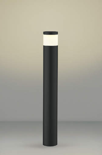 商　品　詳　細商品名コイズミ　エクステリアライトメーカー名コイズミ　KOIZUMIメーカー器具名称エントランス・ガーデンライト（通路・庭など）仕様ランプLED電球40形相当（E26）部位・材質・色・仕上げ本体：アルミ・ブラック塗装セード：アクリル・乳白色サイズ地上高-700 幅-&phi;90 埋込深-300mm 重-1.8kg補足・注意事項◆消費電力:4.4W◆色温度:2700K◆演色性:Ra80◆光源寿命：40,000時間◆別梱包2ヶ口◆別途キャブタイヤコードが必要です◆調光器併用不可※色温度：2700K注意事項◆写真方向以外取り付け不可 ※施工・電気工事は専門業者にご依頼ください。 ※イメージ画像は使用するブラウザ・モニターにより色が違って見える場合があります。カテゴリエントランス・ガーデンライト（通路・庭など） ◆メーカー希望小売価格はメーカーカタログに基づいて掲載しています◆■■■スマホでご覧の方は、PC版をご確認下さい■■■モバイル版では関連商品が表示されません。ページ内のPC版表示をクリックしてご確認ください 【カラーバリエーションはこちらをクリック】 ●地上高1m全商品こちらをクリック●地上高70cm全商品こちらをクリック●地上高60cm全商品こちらをクリック ●エントランス・ポール照明TOPへ移動●エクステリア照明TOPへ移動●KOIZUMI照明TOPへ移動 ●関連商品 【 ガーデンライト AU41967L 地上高105cm センサーあり シルバーメタリック 】28,259円ガーデンライト AU51420 地上高70cm シルバーメタリック16,500円【 ガーデンライト AU41966L 地上高105cm センサーあり 黒色 】28,259円ガーデンライト AU51419 地上高70cm 黒色19,910円
