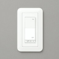 商　品　詳　細商品名インテリア 屋内 照明メーカー名オーデリック　ODELICメーカー器具名称コネクテッドスイッチ仕様・ 主電源ONのまま、あかりのON-OFF操作が可能・ 3路配線に対応しているので2ヵ所で操作が可能（コネクテッドスイッチ＋3路スイッチ）コネクテッドスイッチ2台での2ヵ所操作はできません。・ ほたるスイッチ使用不可。正常に動作しない場合があります。・ 人感センサー・調光器併用不可（ 人感センサーは除く）注意事項◆写真方向以外取り付け不可 ※施工・電気工事は専門業者にご依頼ください。 ※イメージ画像は使用するブラウザ・モニターにより色が違って見える場合があります。 ◆メーカー希望小売価格はメーカーカタログに基づいて掲載しています◆←画像クリックでPCページへ移動します↑モバイルでご使用のお客様へご購入前に必ずPC用ページに切り替えてご確認下さい●スマートフォン用の商品ページは、商品を快適にご覧いただくために最低限の情報のみの掲載となっております。●商品の関連商品や機能説明などPC用ページに切り替えてご確認下さい ［ 人気 商品 検索 画面 はこちらから ］ ●関連商品 コネクテッドスイッチ Bluetooth LC616A［ホワイト］ ON-OFFスイッチ主電源ONのまま、あかりのON-OFF操作が可能8,910円調光・調色 コネクテッドスイッチ Bluetooth LC617A［ホワイト］ 調光・調色スイッチ主電源ONのまま、あかりの調光・調色操作が可能9,460円コネクテッドスイッチ Bluetooth LC618A［ホワイト］ ON-OFFスイッチ主電源ONのまま、あかりのON-OFF操作が可能10,450円コネクテッドスイッチ Bluetooth LC619A［ブラック］ ON-OFFスイッチ主電源ONのまま、あかりのON-OFF操作が可能10,450円調光・調色 コネクテッドスイッチ Bluetooth LC620A［ホワイト］ 調光・調色スイッチ主電源ONのまま、あかりの調光・調色操作が可能10,890円 調光・調色 コネクテッドスイッチ Bluetooth LC621A［ブラック］ 調光・調色スイッチ主電源ONのまま、あかりの調光・調色操作が可能10,890円