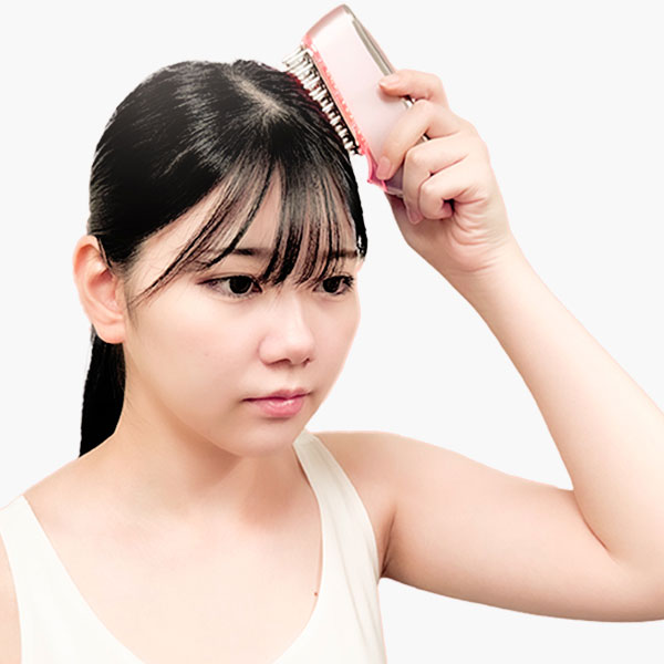 EMS＆RF リフトブラシボーテ 美顔器 オムニ リフトケア 頭皮ケア EMS 電気ブラシ 頭皮マッサージ 充電式 ブラシ 頭皮 頭筋 表情筋 刺激 表情筋トレーニング ラジオ波 赤色LED 顔 頭 首 デコルテ 二の腕 脚 全身ケア 防水 IPX5 お風呂 バスタイム 誕生日 プレゼント ギフト dmpl-10008558 ディンプル サンプル画像3