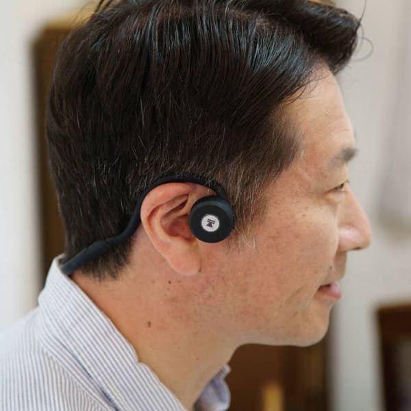 【オマケ付】集音器付き骨伝導ヘッドホン DenDen デンデン 集音器 骨伝導 集音機 充電式集音器 軽量 充電式 ワイヤレスヘッドホン コードレス Bluetooth 高齢者 お年寄り ご年配 介護 シニア 両親 祖父母 母の日 父の日 敬老の日 誕生日 バースデー プレゼント ギフト 贈り物