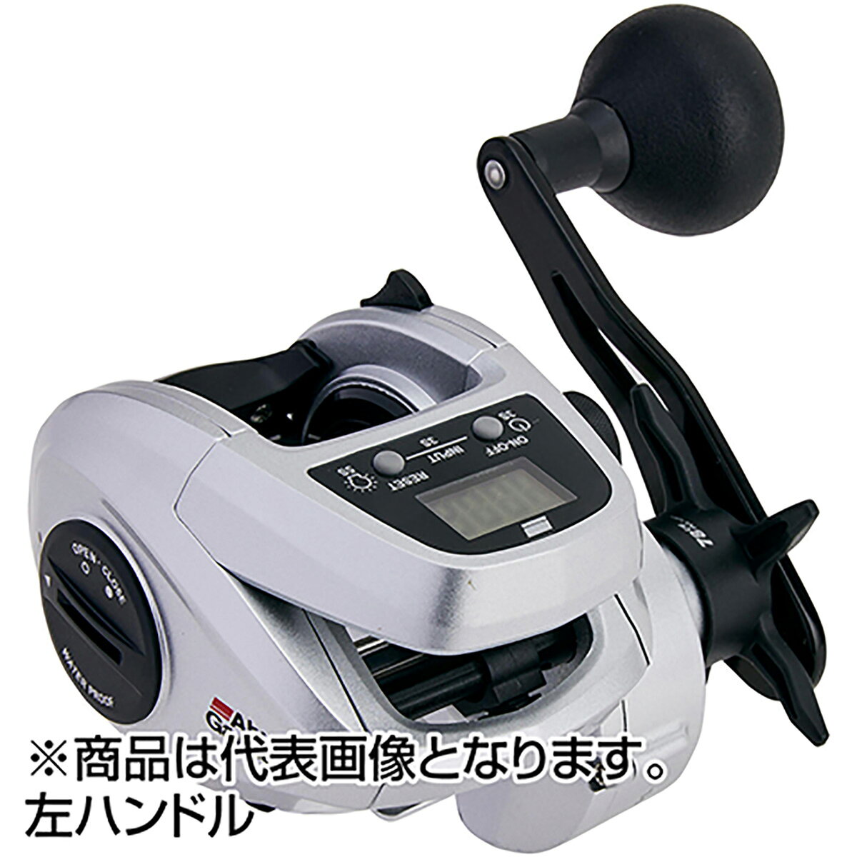 デカ文字画面搭載！お買い求めしやすくなったデジタルラインカウンター搭載PE3号-200m使用の船用リール見やすいデカ文字画面、バックライト付き大型液晶パネル、簡単糸巻き入力、簡単操作、電池交換可能で扱いやすいデジタルラインカウンターリールビシアジ、青物ジギング、深場のタイラバ等楽しめるPE3号200m仕様。2つボタンで簡単操作選べる4つの方法の糸入力下巻き目安ライン付きスプール(1/3, 1/2下巻きライン)ナイトゲーム対応バックライト付き大型液晶船べりアラーム電池交換可能(CR2032)カーボンマトリックスドラグタナ取りスイッチ右ハンドル、左ハンドル糸通しピン付き専用工具付（MHP・BGモデルのみ）★仕様・規格・寸法★自重(g)：369gギア比：6.2 : 1最大ライン巻取(cm)：78最大ドラグ力(Kg)：9kgラインキャパシティPEライン3号(m)：200mラインキャパシティPEライン2号(m)：300mボール/ローラーベアリング：3+1ハンドル長(mm)：60/72/85mm