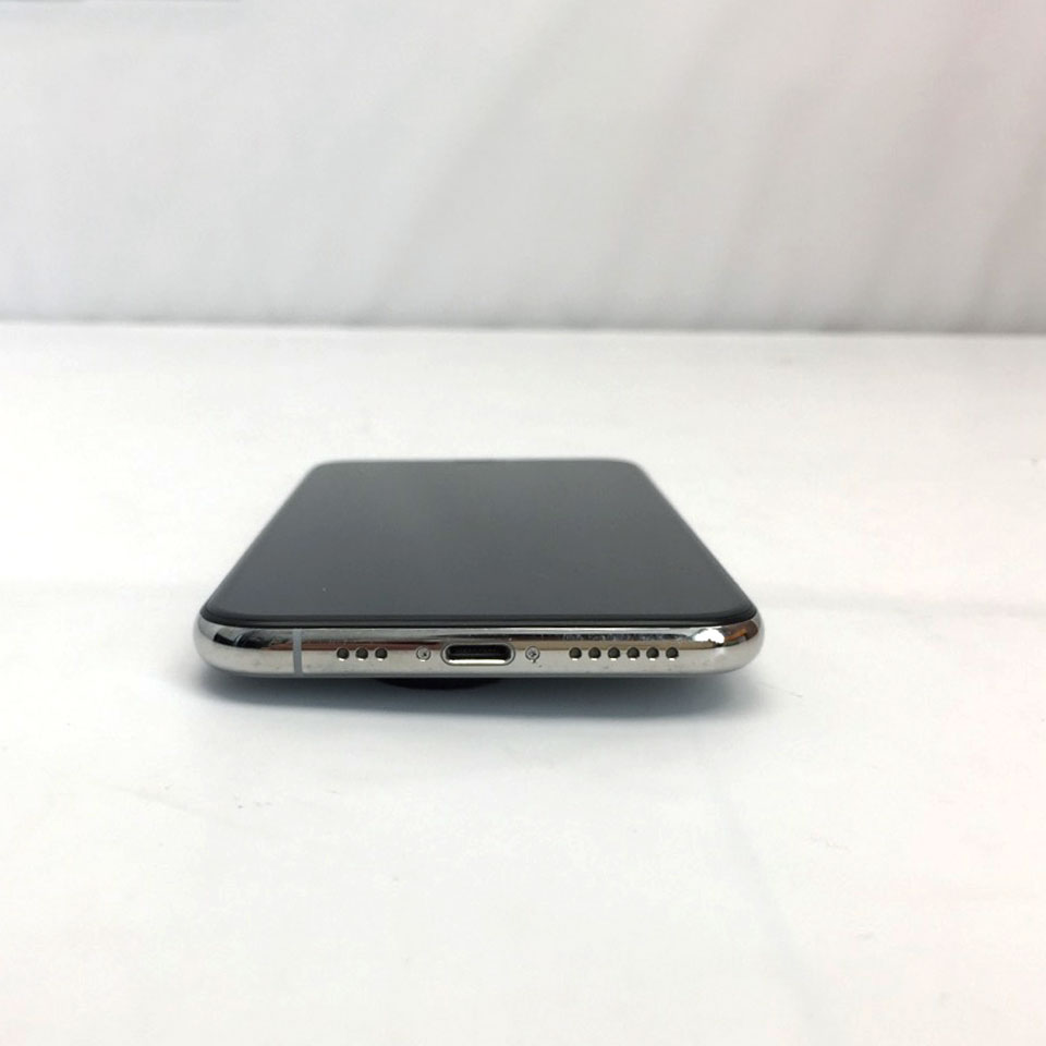 Apple | アップル SIMフリー iPhone Xs Silver 64GB MTAX2J/A [KZA25005][5.8インチ /2018年～][中古品] 3