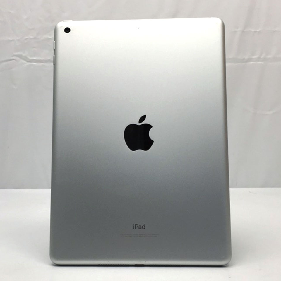 Apple | アップル iPad Wi-Fi 128GB Silver (第6世代) MR7K2J/A [KZC21001][9.7インチ /2018年～][中古品]