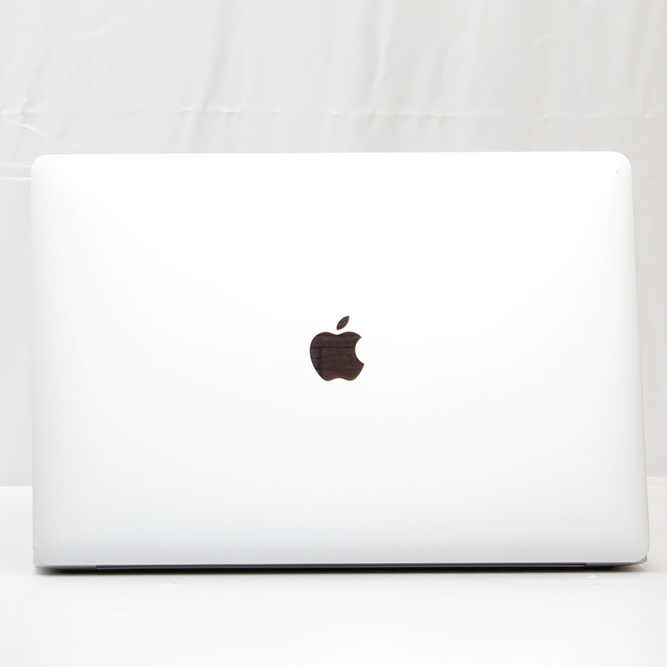 Apple | アップル MacBook Pro (15-inch, 2018) MR972J/A(A1990) [WAC08003][中古/ ノートパソコン /15.4型 / 解像度：2880 x 1800 /macOS 15.3.2 /Intel Core i7 8850HH / メモリ：16GB /ストレージ：512GB/ 発売時期：2018年〜][送料無料]