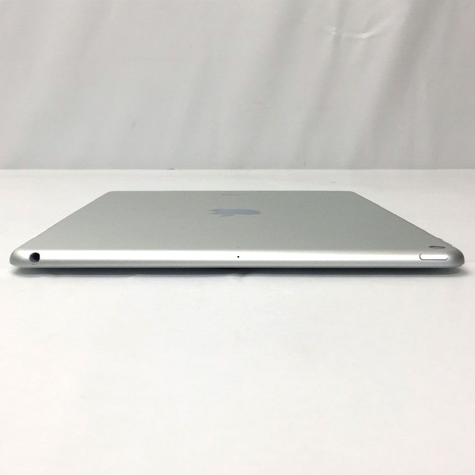 【中古】 Apple iPad Air 10.5インチ 第3世代 Wi-Fi 256GB シルバー MUUR2J/A (A2152) (FBD14033)iPad /iPadOS 26.4.1 /256GB / 発売時期2019年〜 - Image 3