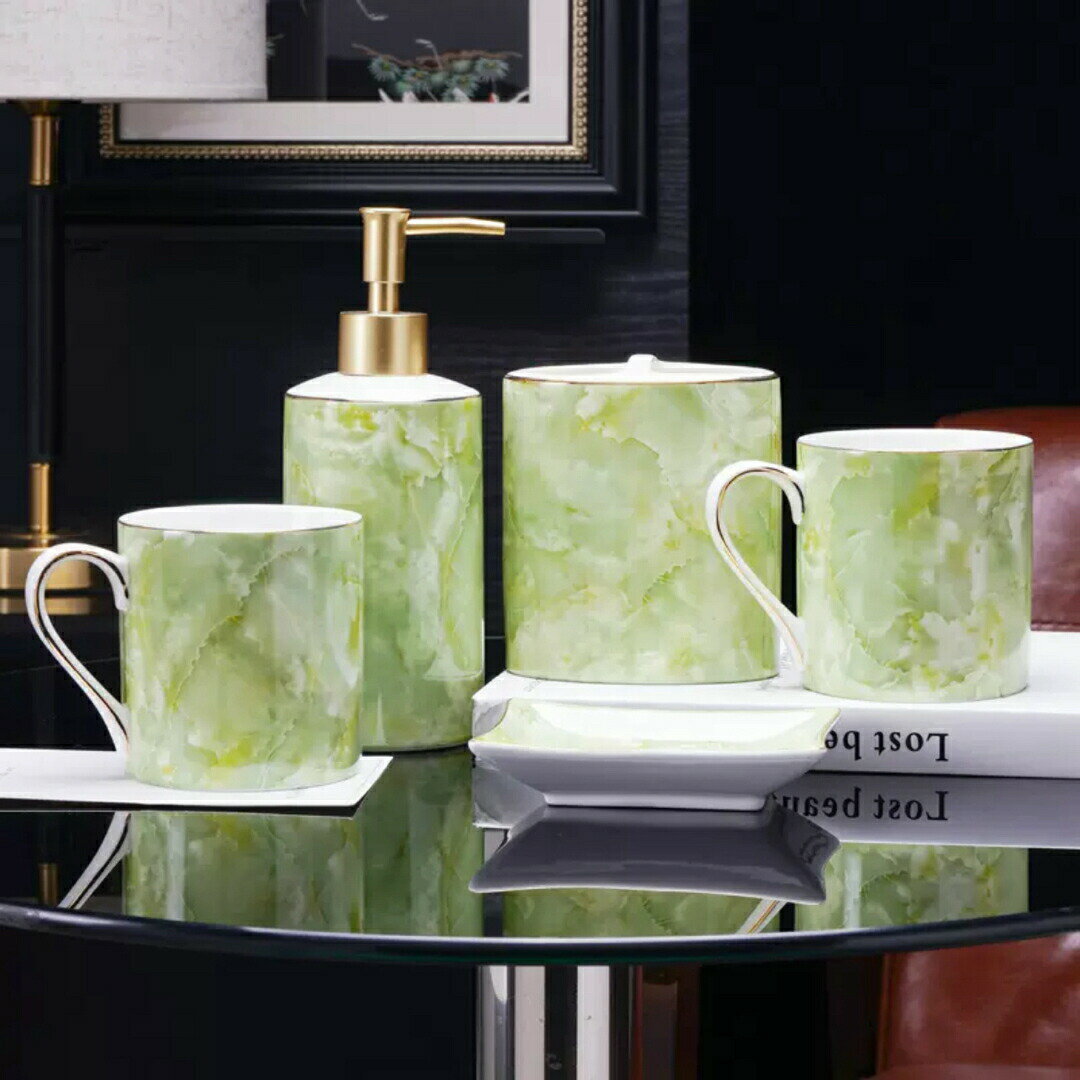 高級サニタリー5点セット．ディスペンサー 歯ブラシスタンド バス用品 洗面所用品