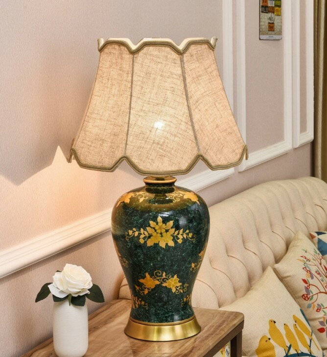 D142インテリア照明 テーブルスタンド 照明スタンド 卓上ステンド．陶器ステンド． 銅スタンド