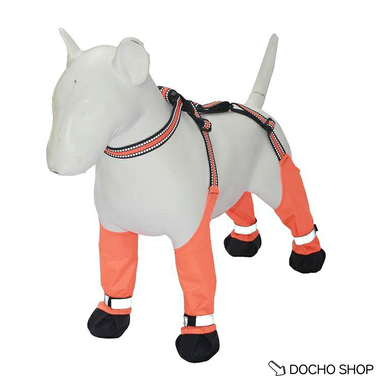 DOCHOSHOP楽天市場店の犬用レッグカバー レインパンツ 犬用レッグカバー サスペンダー付き 犬服 屋外四本足パンツ 脱げない 犬用ブーツ 調節 滑り止め スペンダー付き犬用パ｜アングル2