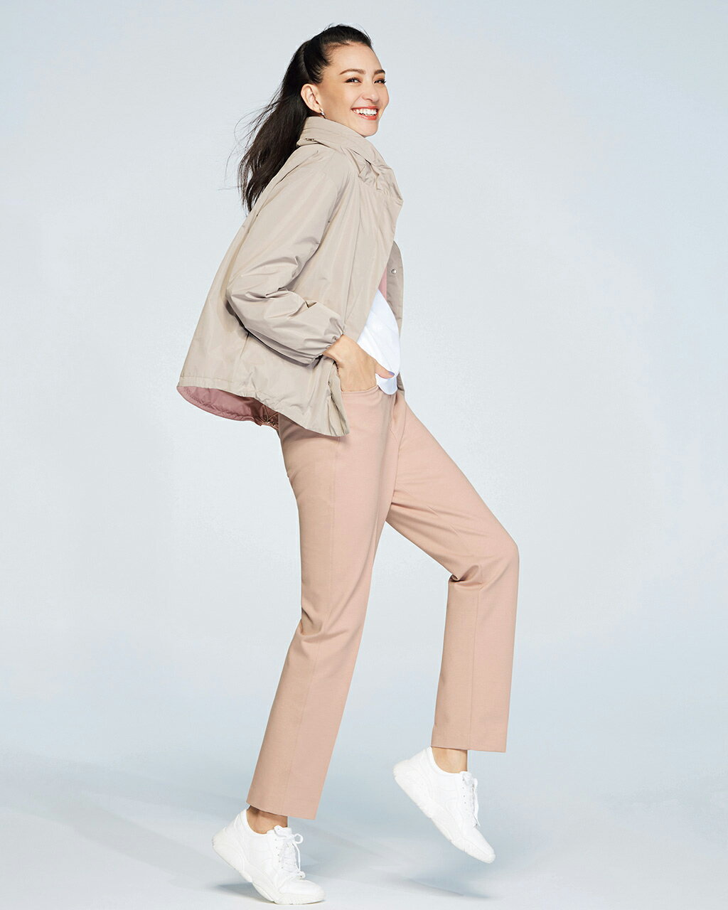 【お買い物マラソンポイント5倍】【ドゥクラッセ】 マジカルサーモ ・ スタンド衿ショートコート レディース ( S〜XXL ) 30代 40代 50代 大人、輝く服 【DoCLASSE】