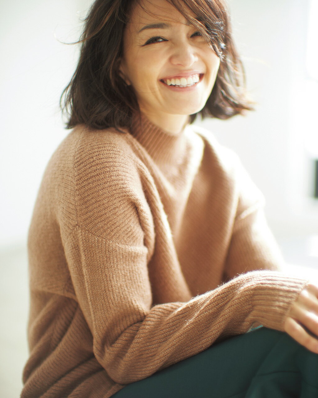 【お買い物マラソンポイント5倍】【ドゥクラッセ】 フラッフィーニット ・ バイアスハイネック レディース ( S〜XXL ) 30代 40代 50代 大人、輝く服 【DoCLASSE】