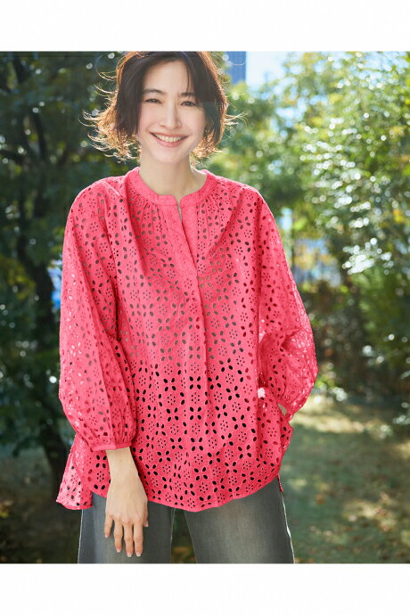 Rakuten - 【ドゥクラッセ】 カットワークレース・キーネックブラウス レディース ( 7〜15 ) 30代 40代 50代 大人、輝く服 【DoCLASSE】