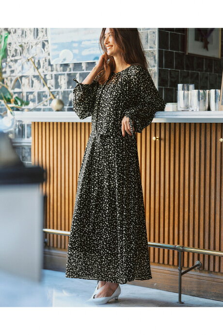 セール18%OFF 【ドゥクラッセ】 ワンピース シアーシフォン・ギャザーベルトワンピース レディース ( 7〜15 ) 30代 40代 50代 大人、輝く服 【DoCLASSE】 doclasse-10005418 DoCLASSE サンプル画像3