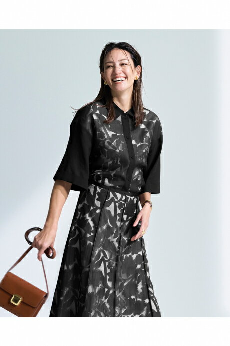Rakuten - 【ドゥクラッセ】 シアーオパール・半袖ブラウス レディース ( 7〜15 ) 30代 40代 50代 大人、輝く服 【DoCLASSE】
