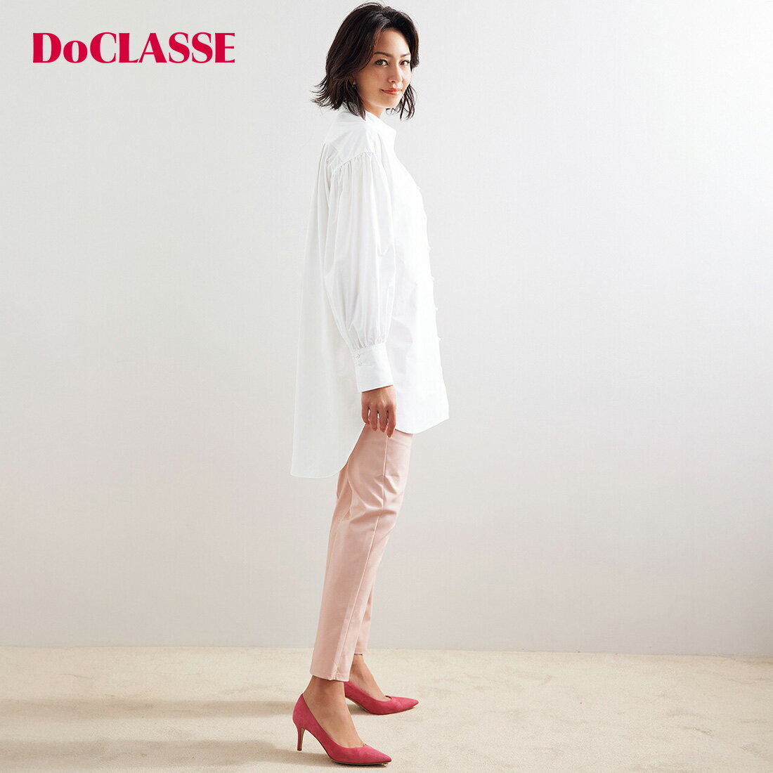 【ドゥクラッセ】 シャツ ブラウス タイプライター ・ バンドカラーロングシャツ レディース ( 7～15 ) おしゃれ きれいめ 30代 40代 50代 大人、輝く服 【DoCLASSE】