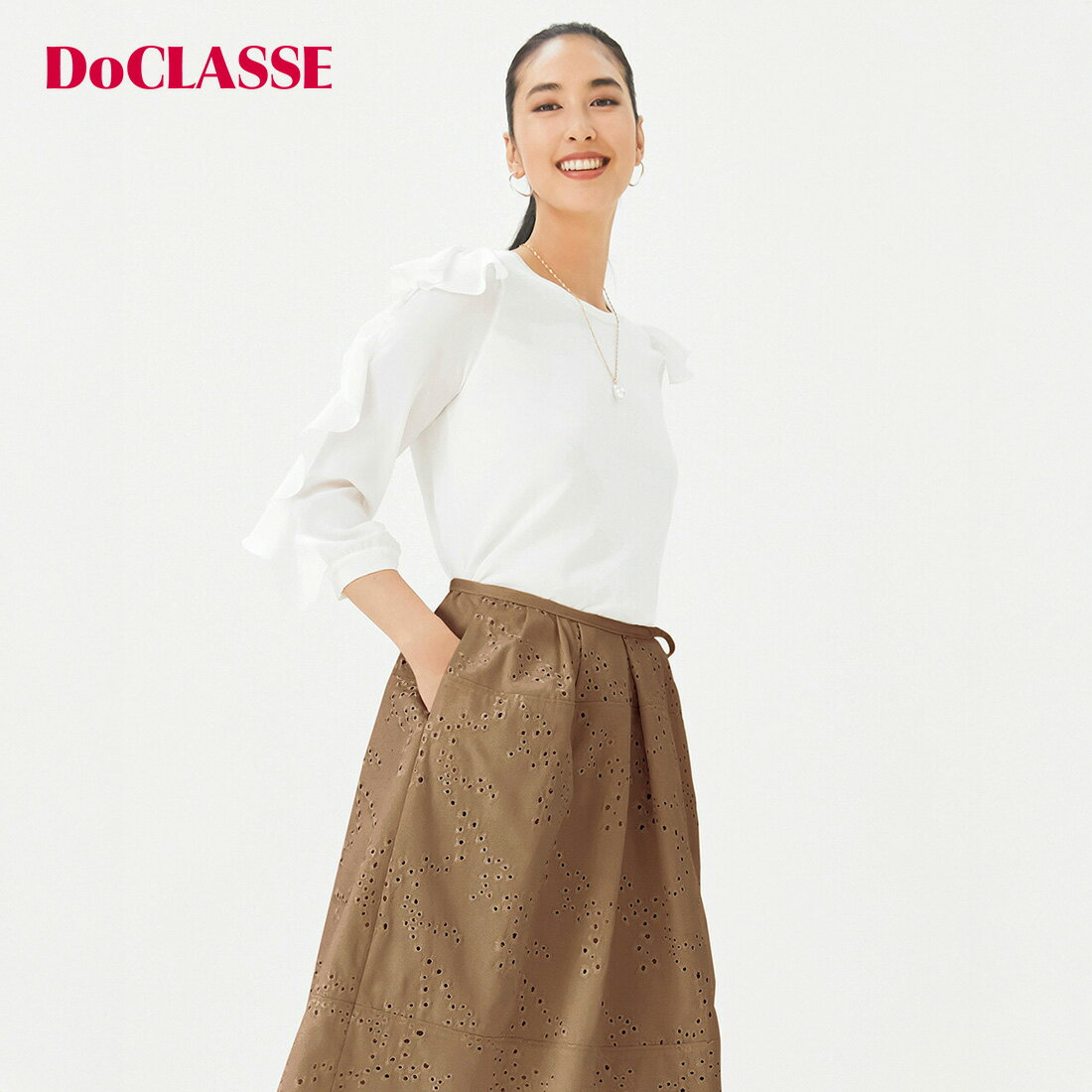 Rakuten - セール24%OFF 【ドゥクラッセ】 トップス セーター ニット フリルスリーブ ・ プルオーバーニット レディース ( S/M〜XXL ) おしゃれ きれいめ 30代 40代 50代 大人、輝く服 【DoCLASSE】