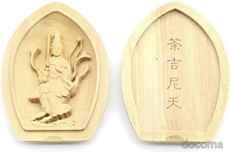 商品の特徴・サイズ/縦6.2cm、横4.5cm・材質：柘植（ツゲ）・生産国：中国お客様都合のキャンセルはお控えください。また他モールにて併売を行っており、Amazon 社のFBA マルチチャネルサービスを一部活用しております。梱包にAmazon ロゴの記載やAmazonの配達員が商品をお届け、また置き配になる可能性がございますので予めご了承ください。