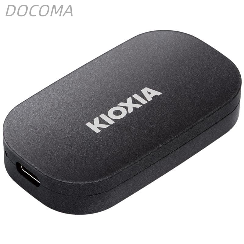 【送料無料】KIOXIA SSD 外付け 500GB USB3.2 Gen2 最大読出速度 1 050MB/秒 【 Type-C搭載iPhone / PS5 / PS4 動作確認済み 】 国産3次元フラッシュメモリ搭載 耐衝撃 アルミ筐体 ハードウェア暗号化 パスワード保護 EXCERIA PLUS G2 ポータブル SSD-PKP500U3G2BN