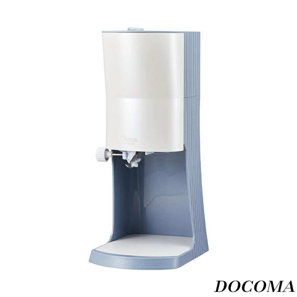 電動ふわふわかき氷器プライム。Newスイッチ搭載。ふわふわ氷を削りながら器への盛り付けが簡単。スイッチひとつで簡単。電源ON/OFF。調節しやすい。刃の高さ調節をしながら、削った氷を器への盛り付けが簡単。器が置きやすいワイドなトレイ。洗いやすい構造。ジュースやヨーグルト、フルーツを製氷カップに入れて凍らせるだけ。製氷カップ2個付き（Mサイズ）親子で楽しめるレシピ付き。電動ふわふわかき氷器プライム。Newスイッチ搭載。ふわふわ氷を削りながら器への盛り付けが簡単。スイッチひとつで簡単。電源ON/OFF。 調節しやすい。刃の高さ調節をしながら、削った氷を器への盛り付けが簡単。 器が置きやすいワイドなトレイ。洗いやすい構造。 ジュースやヨーグルト、フルーツを製氷カップに入れて凍らせるだけ。製氷カップ2個付き（Mサイズ） 親子で楽しめるレシピ付き。